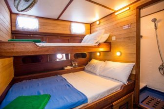 cabin 1.jpg