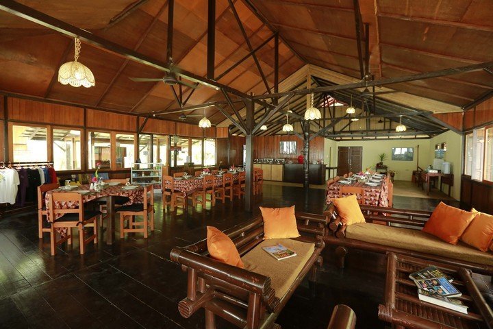 Murex Banga island resort restautant