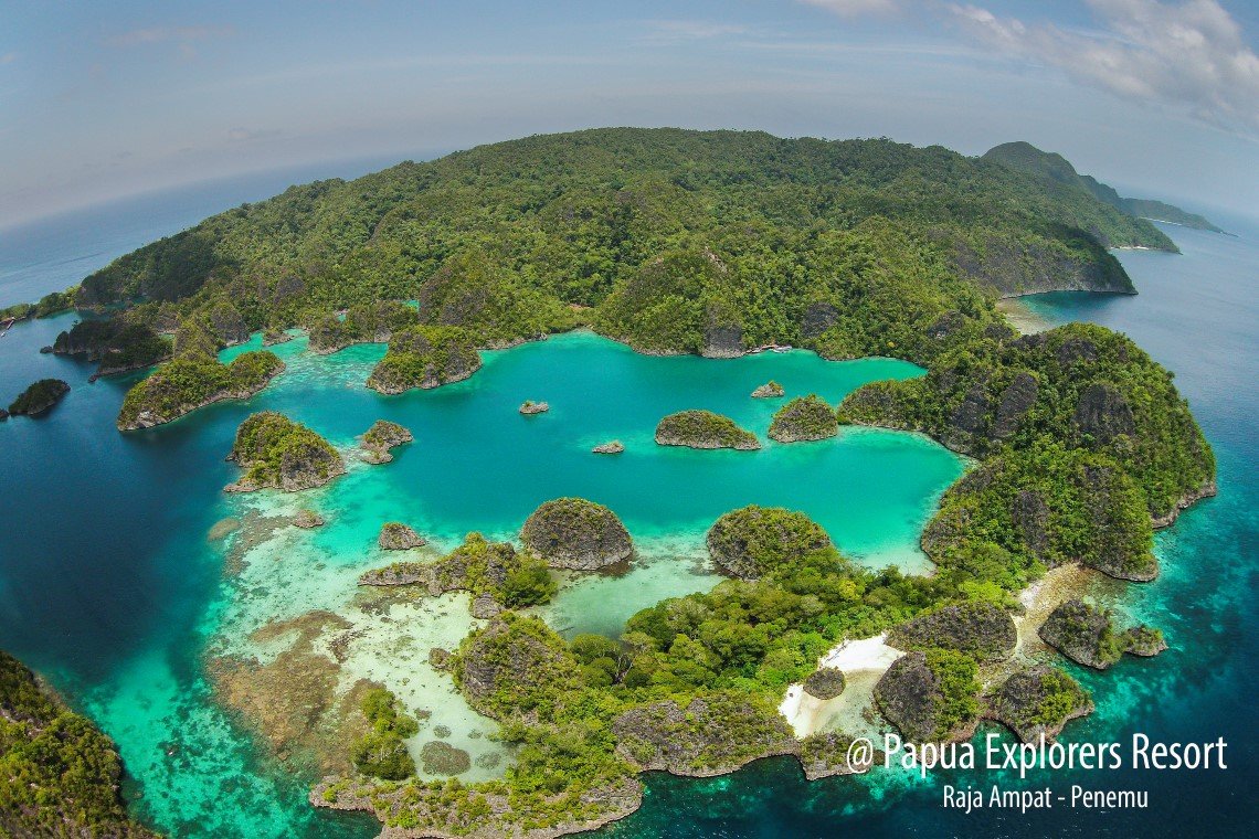 Papua Explorers Dive Resort - Diving Holidays