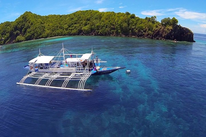 Atmosphere Resorts & Spa - Dive and Travel