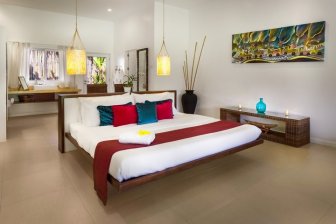 suite room Atmosphere Resorts & Spa - Dive and Travel