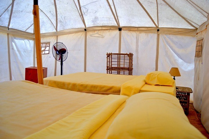 Marsa Nakari - Binnenkant Royal Tent