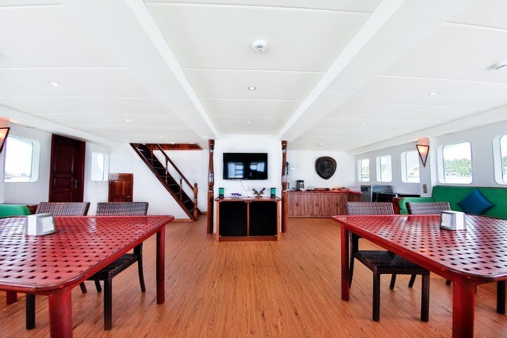 Carpe Diem Maldives - Dive and Travel