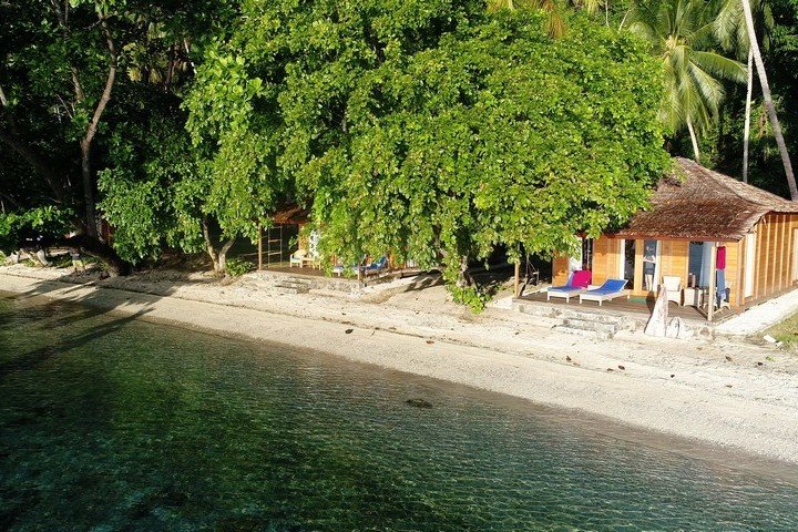 Sali Bay Dive Resort - Dive and Travel