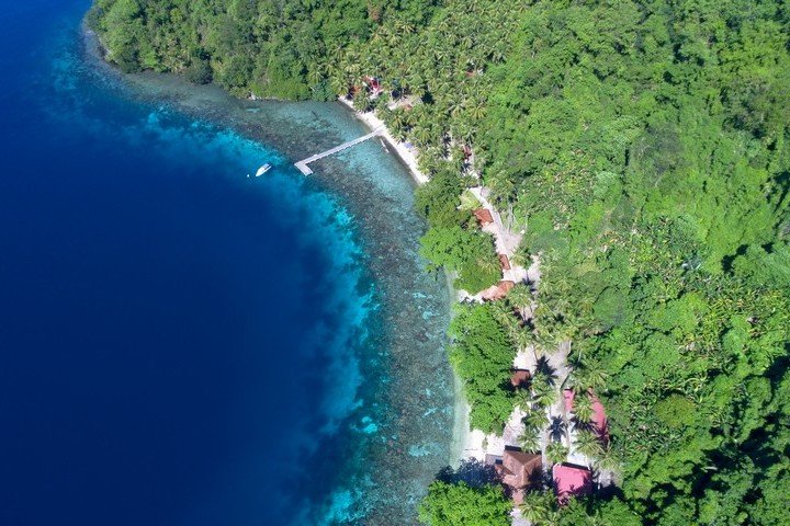 Sali Bay Dive Resort - Dive and Travel