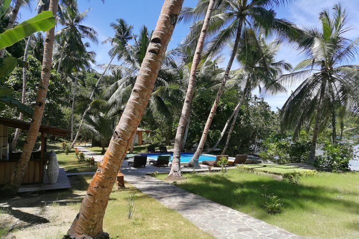 Sali Bay Dive Resort - Dive and Travel