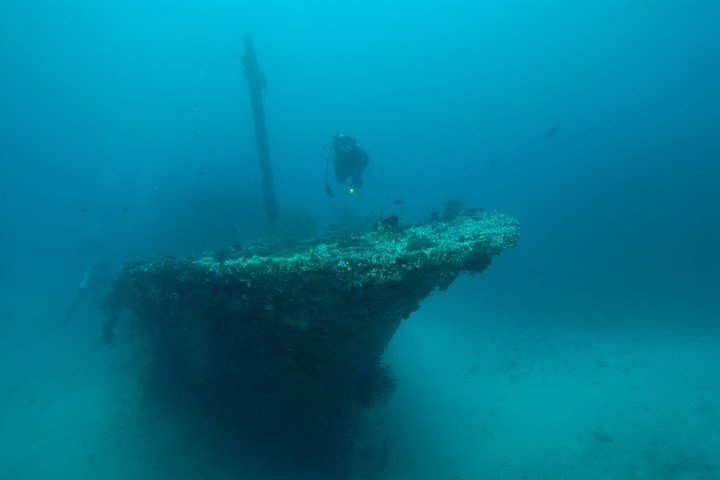 Nautilus Liveaboard Malediven - Dive and Travel