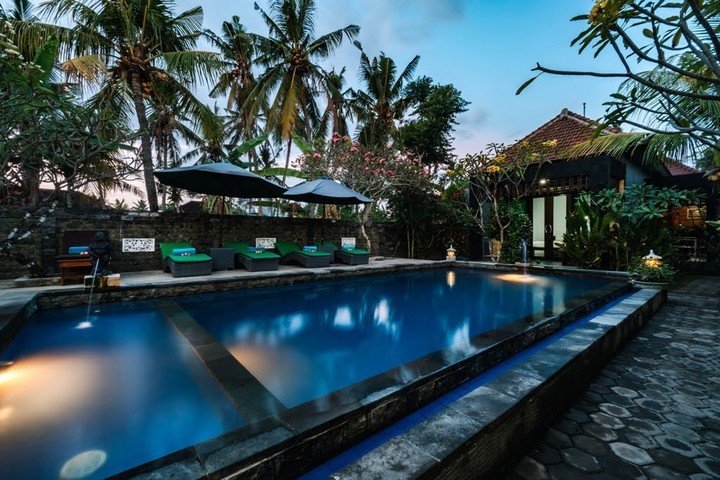 DnB Bungalows Nusa Lembongan - Dive and Travel