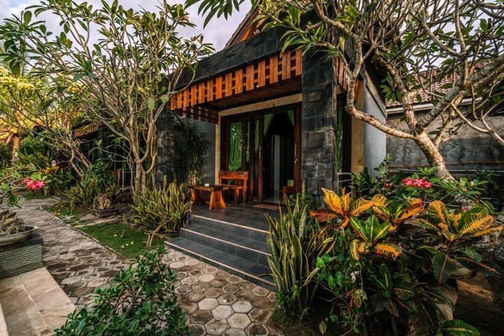 DnB Bungalows Nusa Lembongan - Dive and Travel