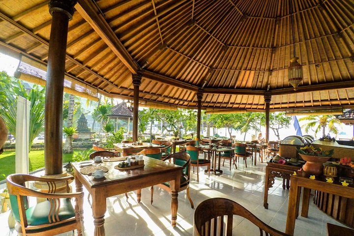 Puri Bagus Candidasa Geringsing Restaurant