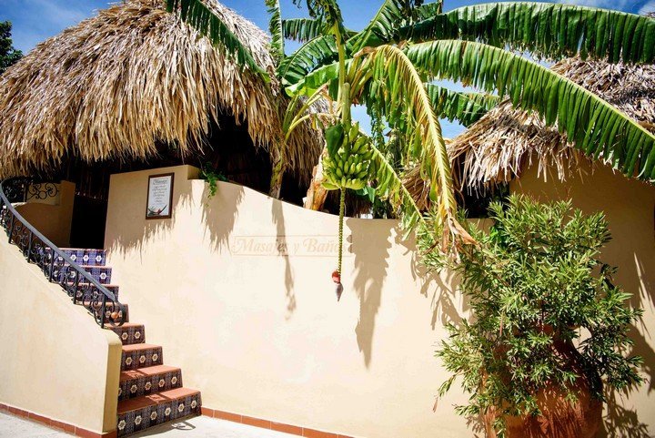 Lagun Blou Curaçao massage