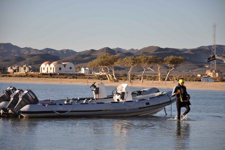 Wadi Lahami Village - Speedboot