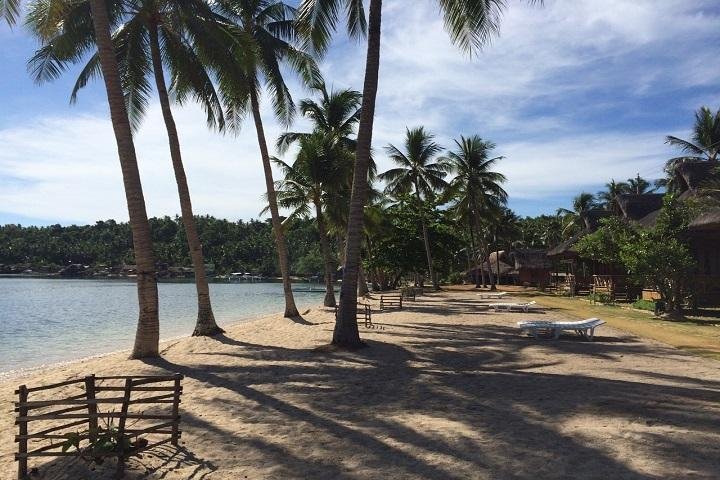 Ticao Island Resort strand