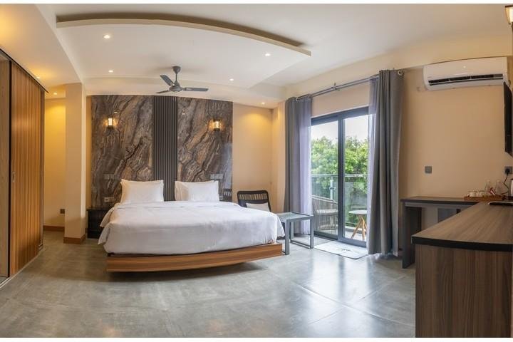 AIG Grand Hotel